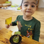 Városi Humánsegítő és Szociális Szolgálat | Anyák napja és Föld napja a Bölcsődében Városi Humánsegítő és Szociális Szolgálat | Anyák napja és Föld napja a Bölcsődében