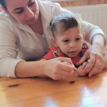 Városi Humánsegítő és Szociális Szolgálat | Húsvétolás a Bölcsődében Városi Humánsegítő és Szociális Szolgálat | Húsvétolás a Bölcsődében