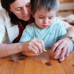 Városi Humánsegítő és Szociális Szolgálat | Húsvétolás a Bölcsődében Városi Humánsegítő és Szociális Szolgálat | Húsvétolás a Bölcsődében