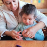 Városi Humánsegítő és Szociális Szolgálat | Húsvétolás a Bölcsődében Városi Humánsegítő és Szociális Szolgálat | Húsvétolás a Bölcsődében