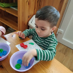 Városi Humánsegítő és Szociális Szolgálat | Madarak és fák napja a Bölcsődében Városi Humánsegítő és Szociális Szolgálat | Madarak és fák napja a Bölcsődében