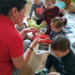 Városi Humánsegítő és Szociális Szolgálat | Madarak és fák napja a Bölcsődében Városi Humánsegítő és Szociális Szolgálat | Madarak és fák napja a Bölcsődében