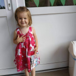 Városi Humánsegítő és Szociális Szolgálat | Elköszönés a Bölcsisektől Ballagó Bölcsődés gyermek.