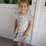 Városi Humánsegítő és Szociális Szolgálat | Elköszönés a Bölcsisektől Ballagó Bölcsődés gyermek.