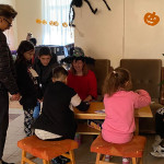 Városi Humánsegítő és Szociális Szolgálat | Galéria Farsangi mulatság a Családsegítő Szolgálatnál.