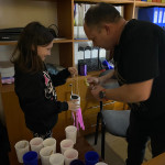 Városi Humánsegítő és Szociális Szolgálat | Galéria Farsangi mulatság a Családsegítő Szolgálatnál.