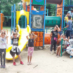 Városi Humánsegítő és Szociális Szolgálat | Napközis tábor a Családsegítőben Gyerekek egy játszótéren.