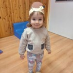 Városi Humánsegítő és Szociális Szolgálat | Sünikék a bölcsődében Gyerekek jelmezbe öltözve Farsang alkalmából.
