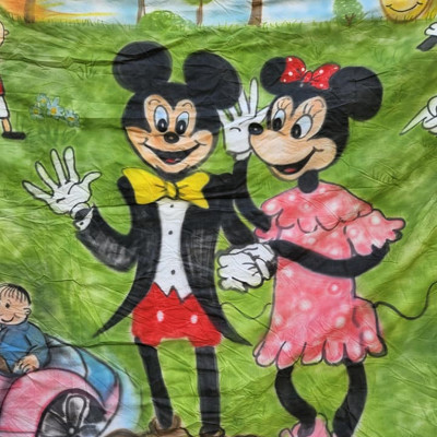 Városi Humánsegítő és Szociális Szolgálat | Kálmán Fürdő Mesefigurás törölköző a stranon