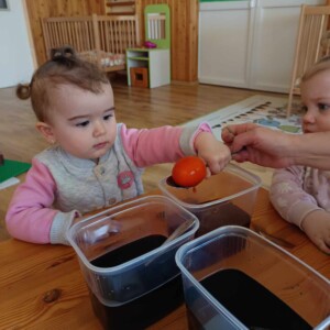 Városi Humánsegítő és Szociális Szolgálat | Húsvéti hangulat a bölcsődénkben 1000017679